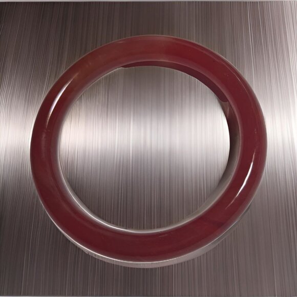 Red Jade Bangle - Picture 3 of 8